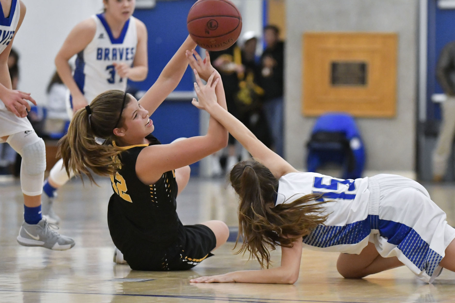 011119 CHS LHS girls bb 10.jpg